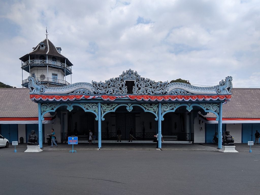 Ilustrasi Keraton Kasunanan Surakarta yang kaya akan sejarah, sumber: id.wikipedia.org