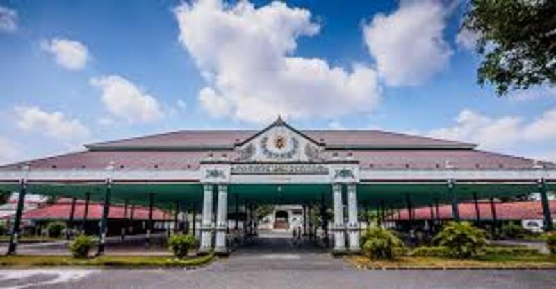 Jantung peradaban Jawa yang kini jadi Cagar Budaya ada di Keraton Yogyakarta.