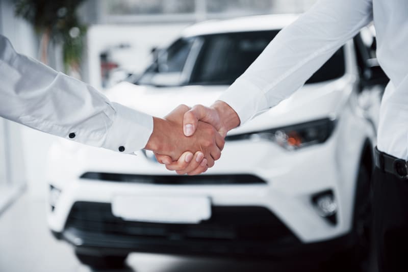 tips mendapatkan harga sewa mobil jogja lebih hemat dengan memilih rental terpercaya dan memesan kendaraan lebih awal